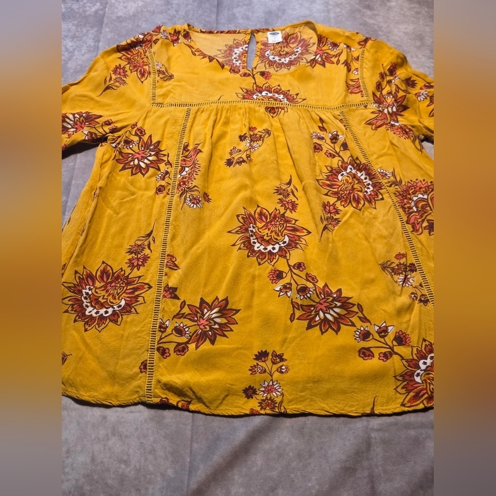 Old Navy Women's Floral Peasant Top Blouse Boho Yellow Floral Flowy Size Medium - Picture 2 of 10